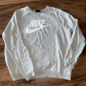 Nike Sweatshirt